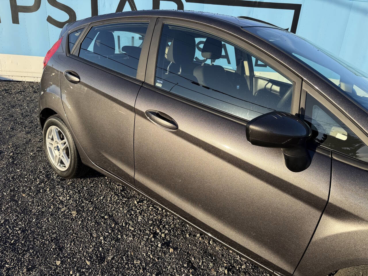 Used 2017 Ford Fiesta SE image 10