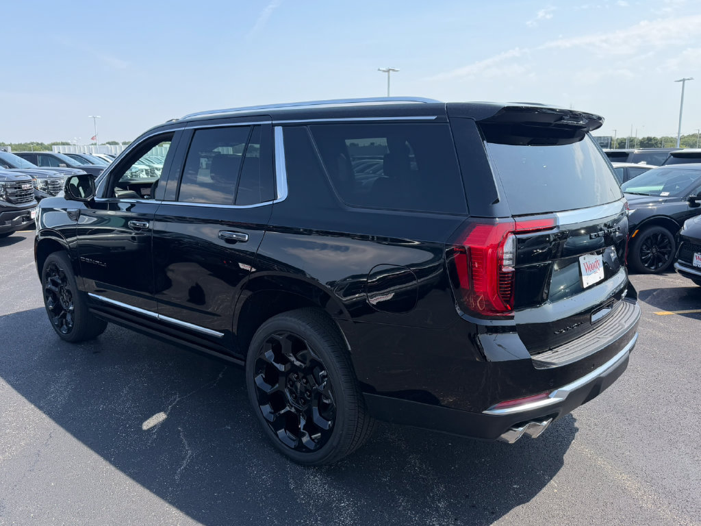 New 2026 GMC Yukon Denali w/ Denali Reserve Package AWD/4WD image 10