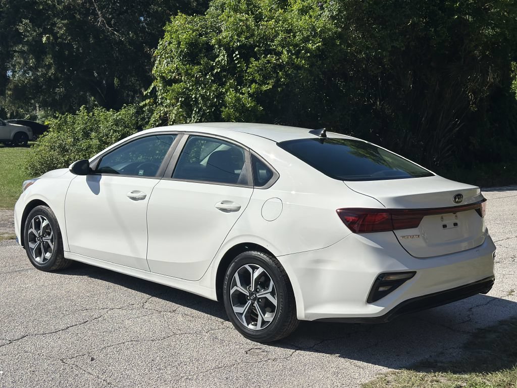 Used 2019 Kia Forte LXS FWD image 12