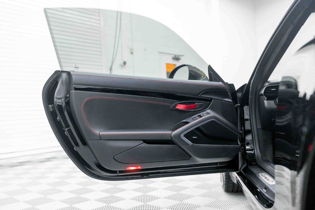 Used 2018 Porsche 911 Carrera T RWD image 27