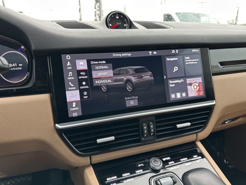 Used 2020 Porsche Cayenne image 58