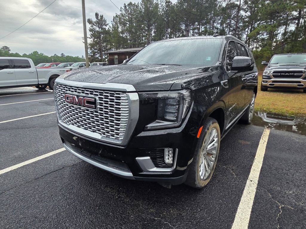 Used 2023 GMC Yukon Denali AWD/4WD image 4