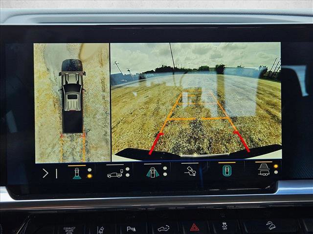 Used 2024 Chevrolet Silverado 2500 LTZ w/ LTZ Convenience Package image 14