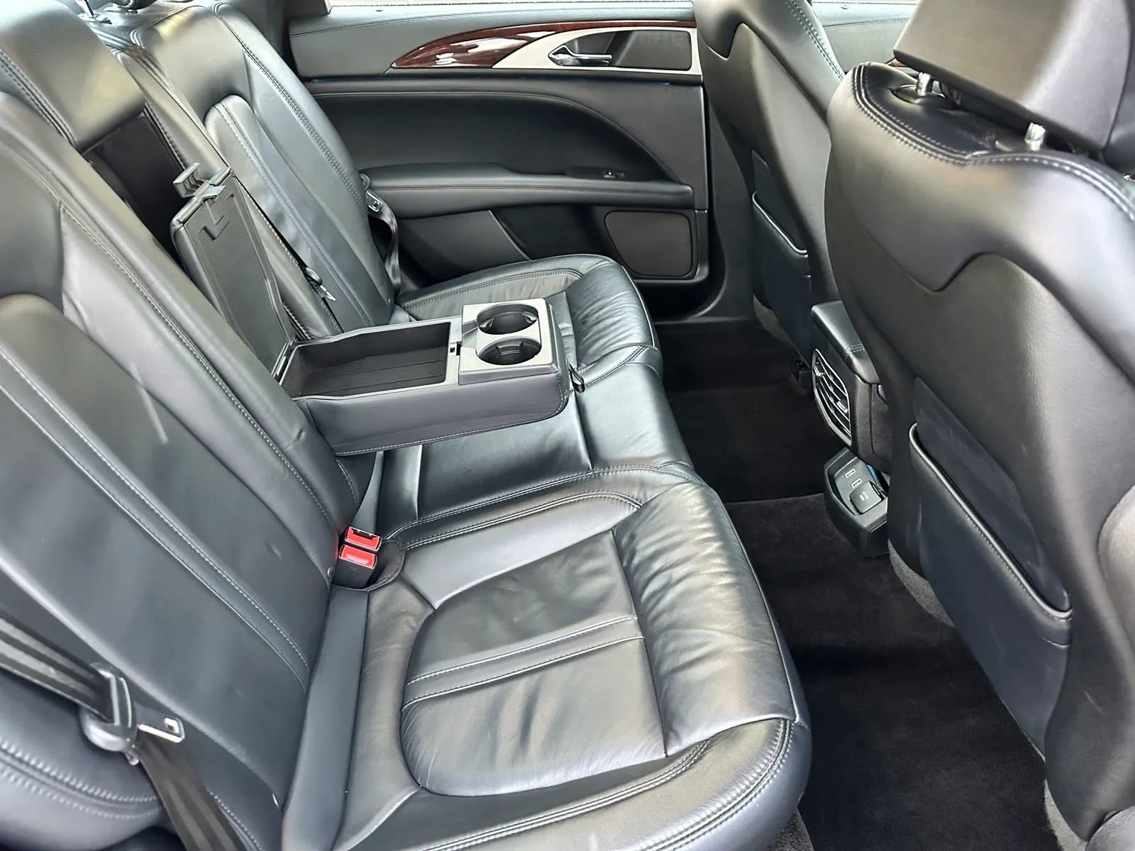 Used 2017 Lincoln MKZ Select w/ Select Plus Package image 19