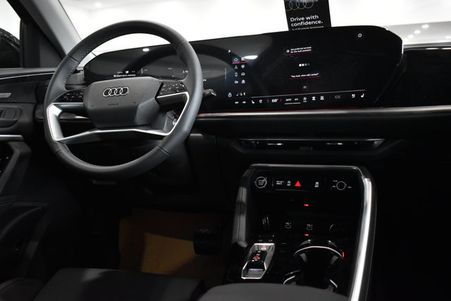 Used 2025 Audi Q5 Premium Plus w/ Premium Plus image 18