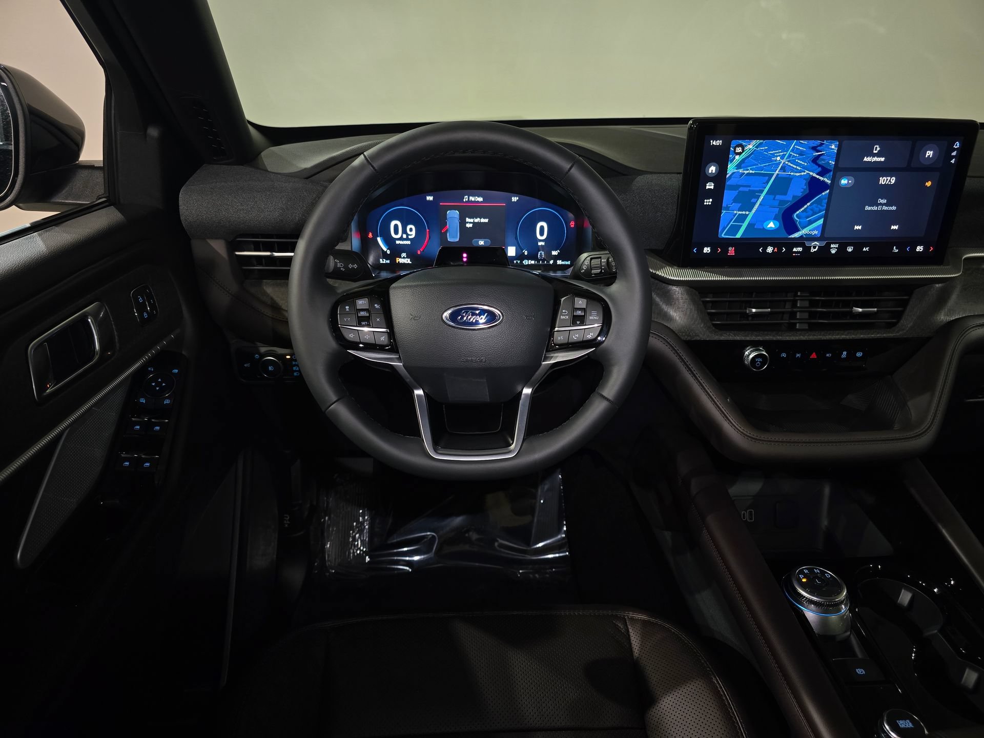 New 2026 Ford Explorer Platinum w/ LUX Leather Package AWD/4WD image 31