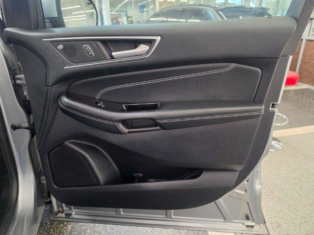 Used 2020 Ford Edge Titanium w/ Cargo Accessory Package FWD image 37