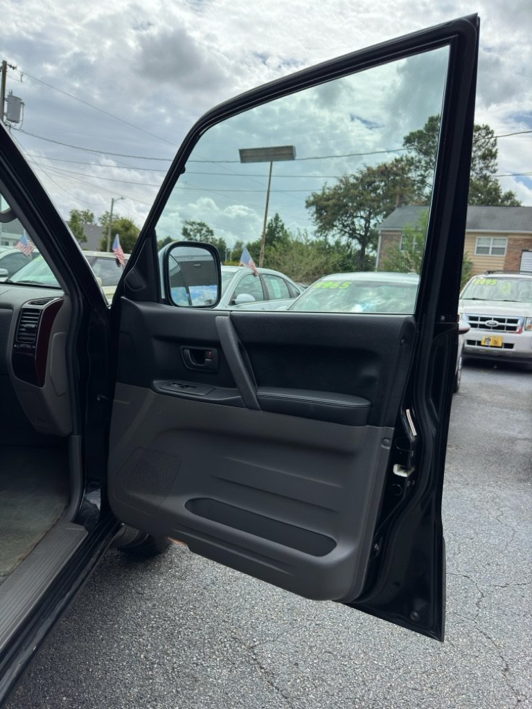 Used 2001 Mitsubishi Montero Limited AWD/4WD image 12
