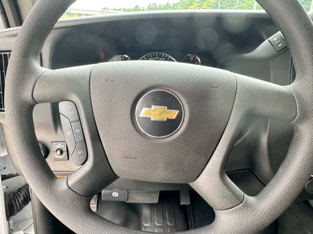 New 2026 Chevrolet Express 4500 w/ Power Convenience Package RWD image 12