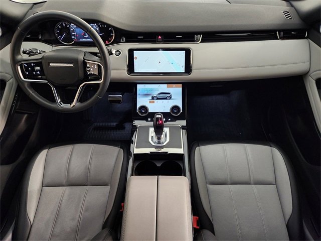 Used 2023 Land Rover Range Rover Evoque R-Dynamic SE image 4