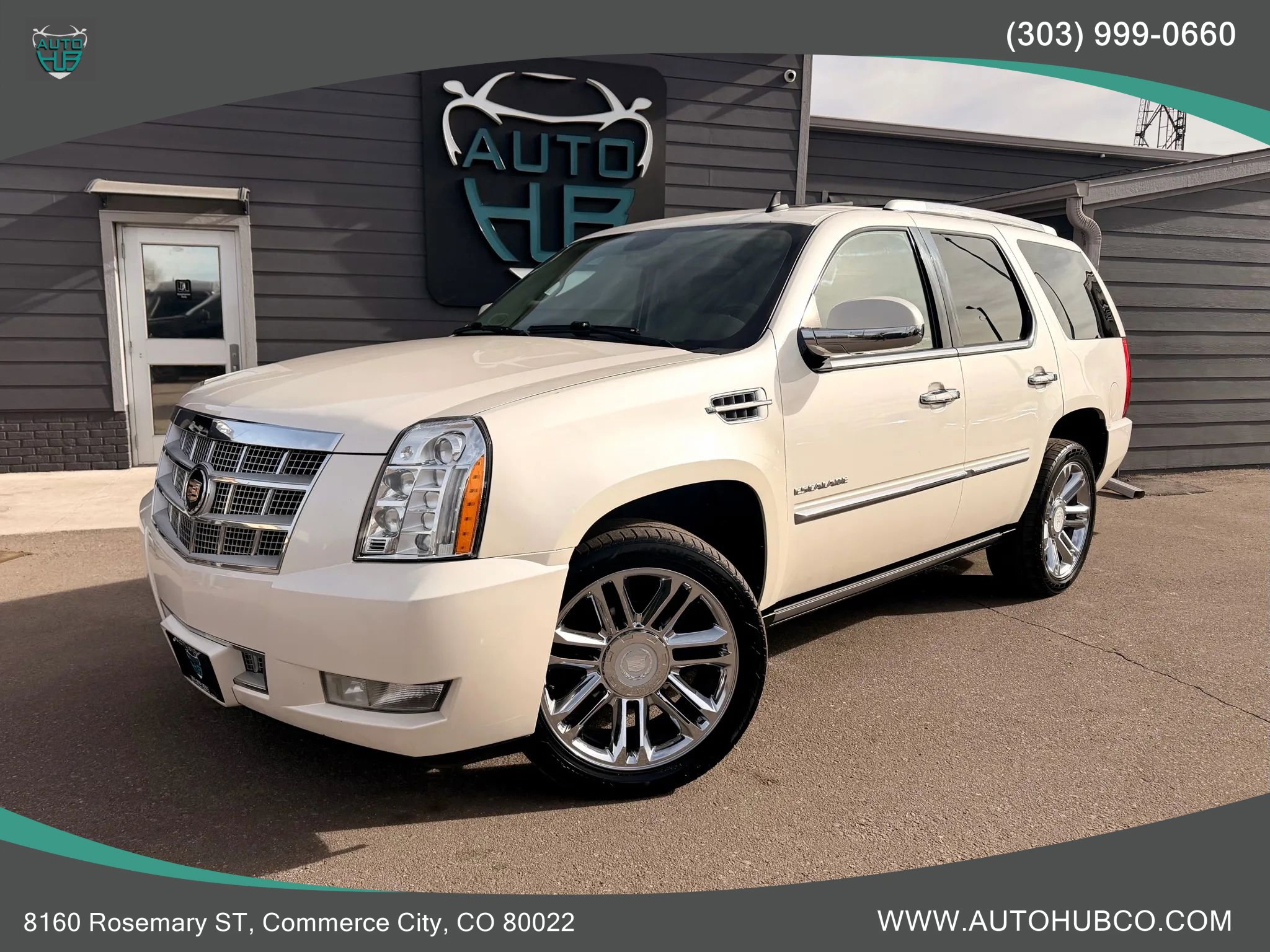 Used 2014 Cadillac Escalade Platinum image 1