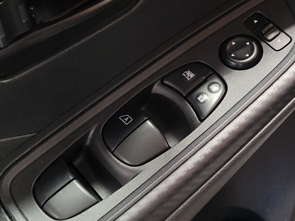 Used 2025 Nissan Versa S w/ Trunk Package FWD image 27