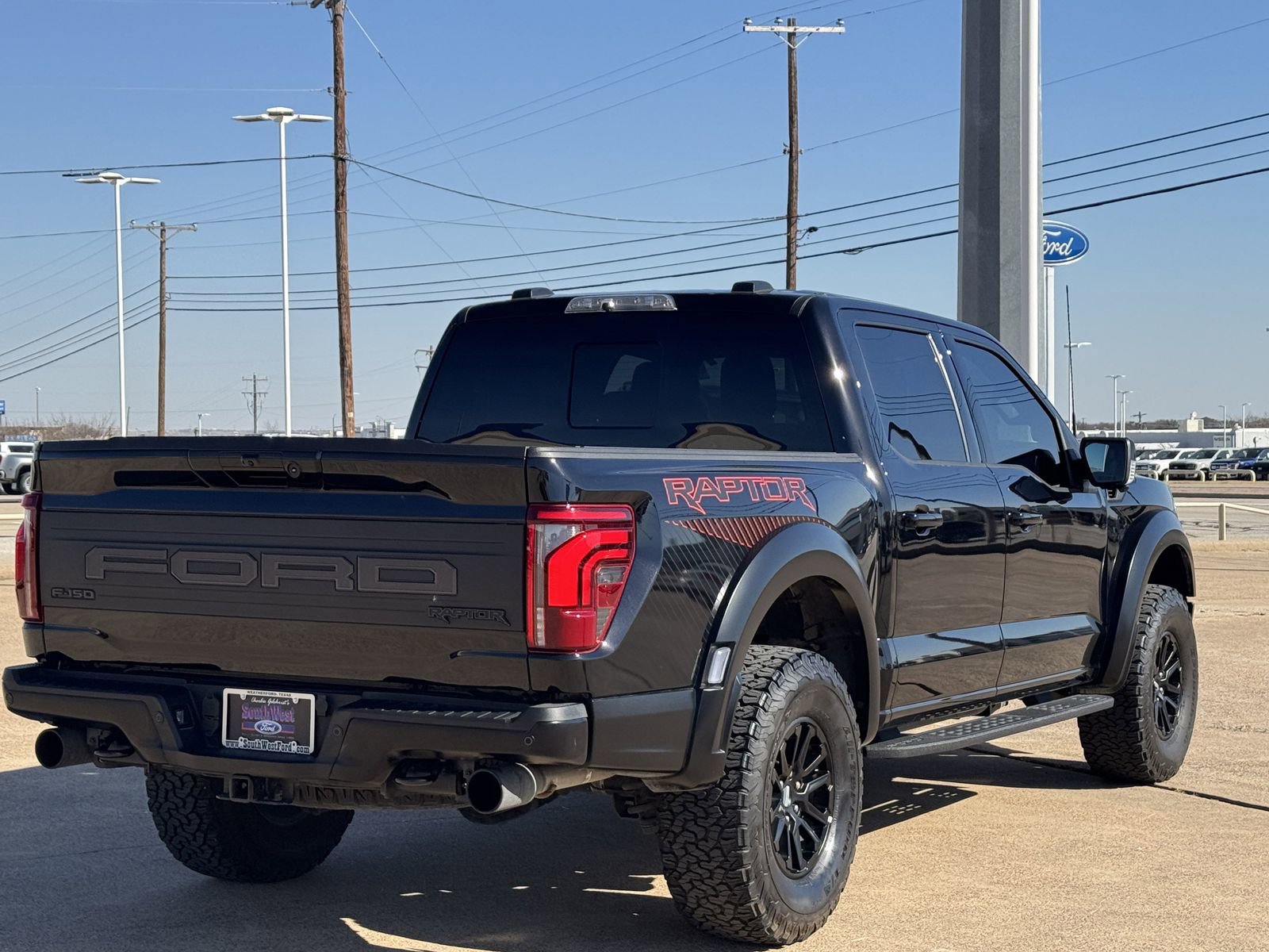 Used 2025 Ford F150 Raptor image 4