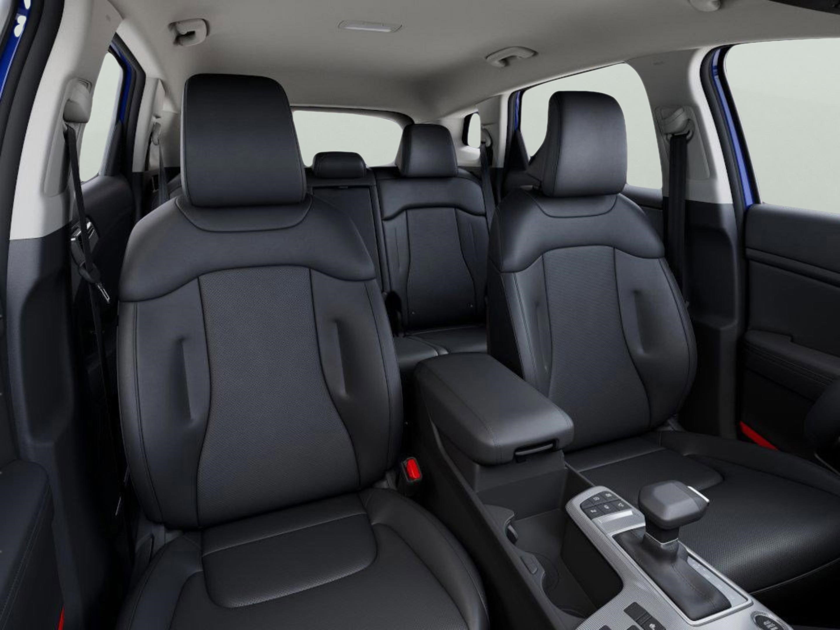 New 2026 Kia Sportage EX FWD image 15