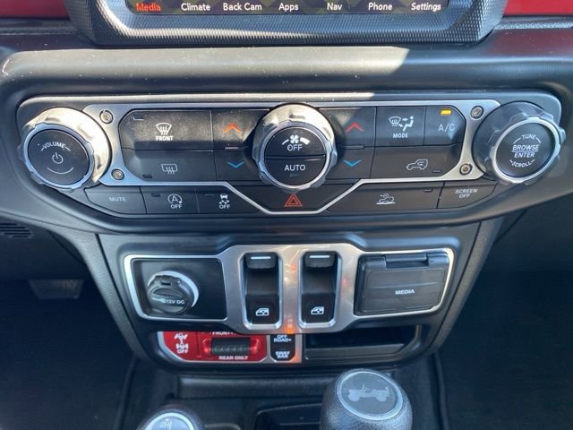 Used 2023 Jeep Wrangler Rubicon AWD/4WD image 10