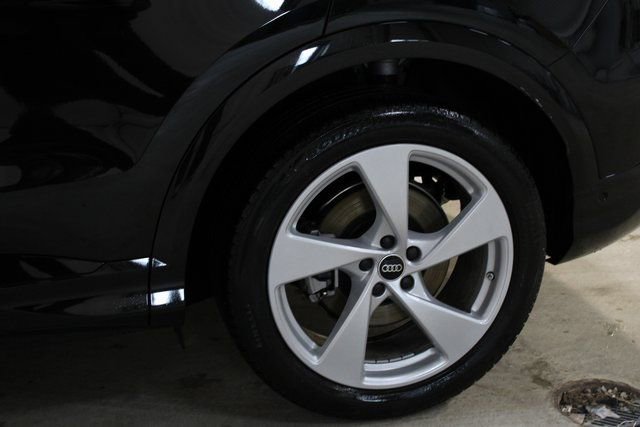 Used 2025 Audi Q5 Prestige image 28
