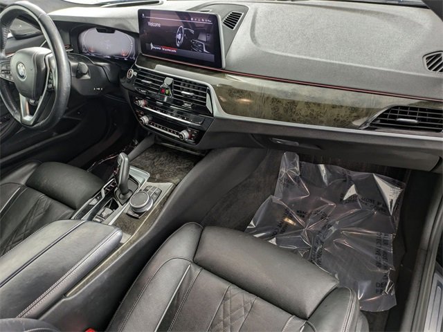 Used 2021 BMW 540i xDrive w/ Premium Package image 34