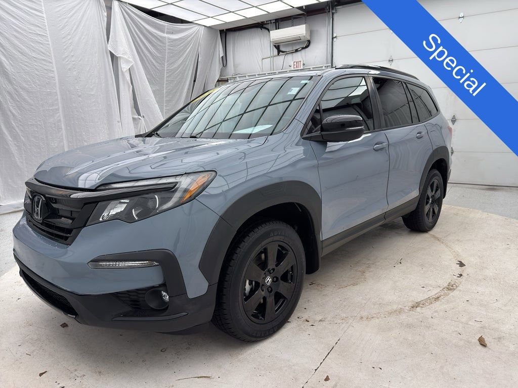 Used 2022 Honda Pilot TrailSport image 3