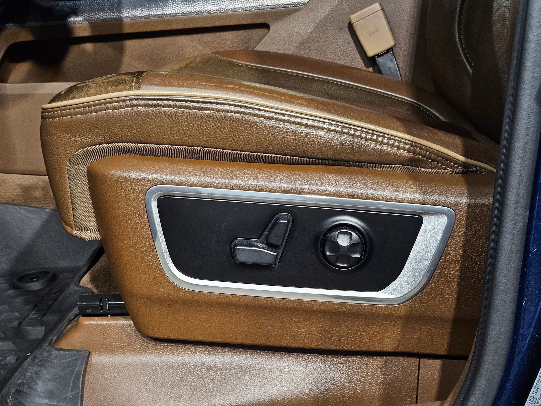 Used 2021 RAM 1500 Limited image 24