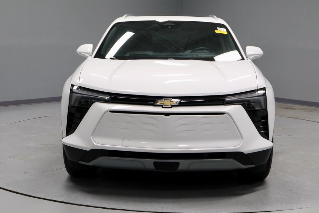 Used 2024 Chevrolet Blazer EV LT AWD/4WD image 7