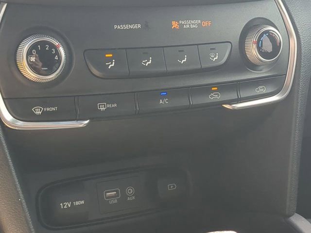 Used 2019 Hyundai Santa Fe SE FWD image 17