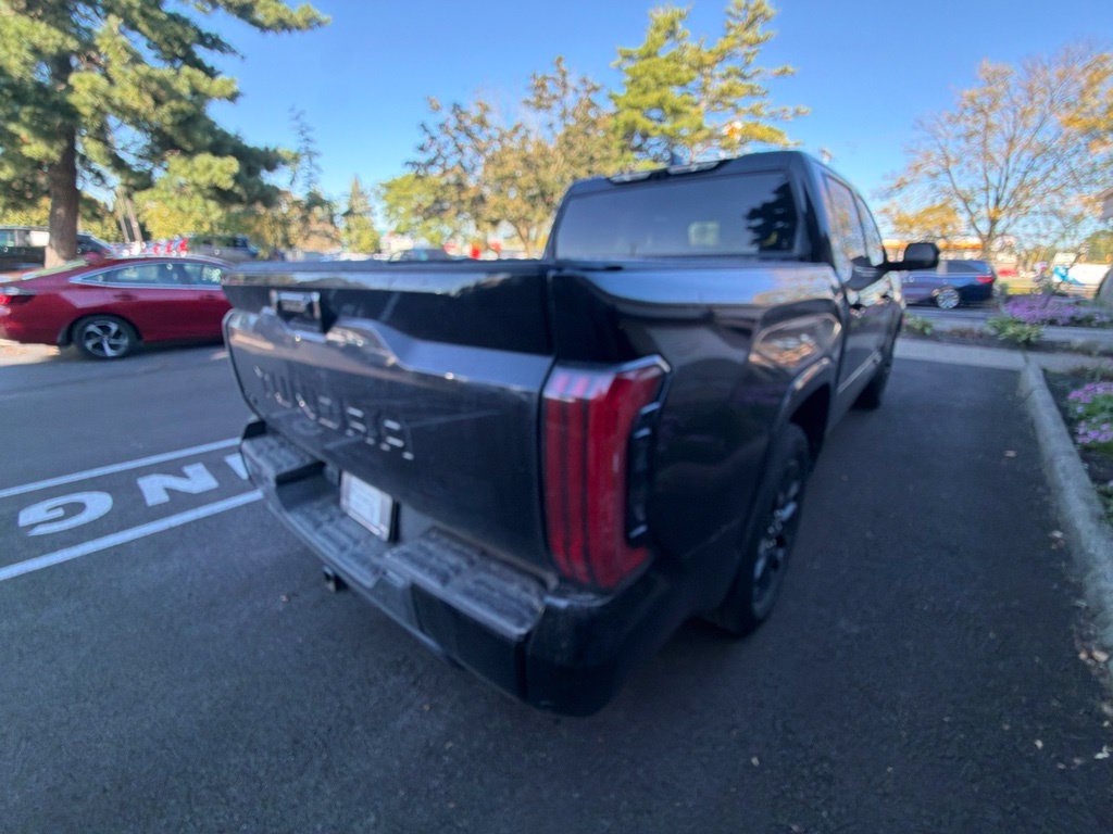 Used 2022 Toyota Tundra Platinum w/ Advanced Package AWD/4WD image 6