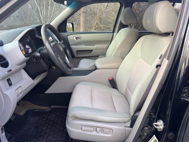 Used 2015 Honda Pilot SE image 9