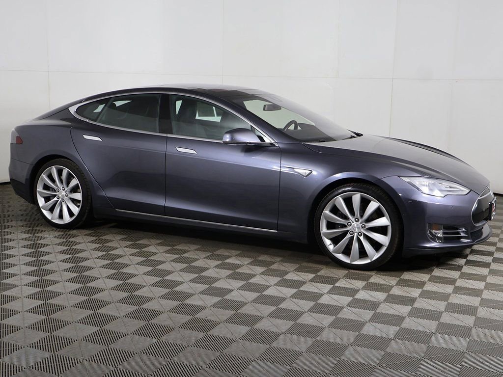 Used 2015 Tesla Model S 85D image 12