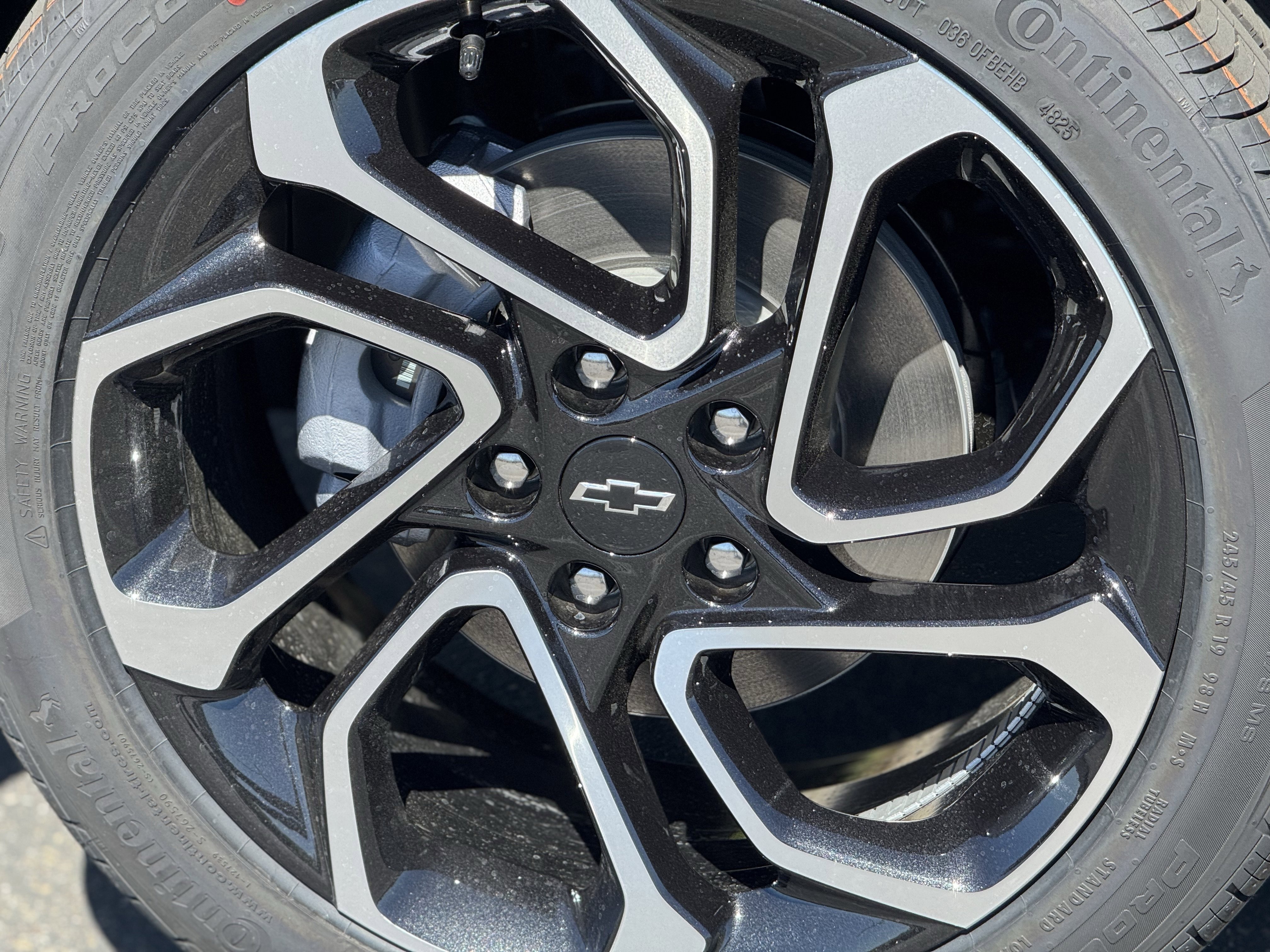 New 2026 Chevrolet Trax RS image 8