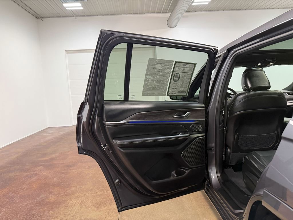 Used 2024 Jeep Grand Cherokee L Overland w/ Trailer Tow Package image 46