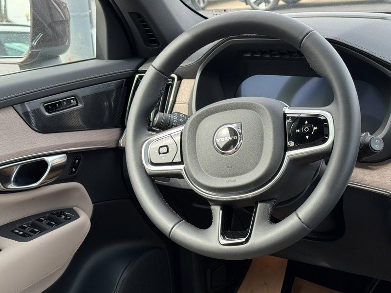 New 2026 Volvo XC90 T8 Ultra w/ Protection Package image 8