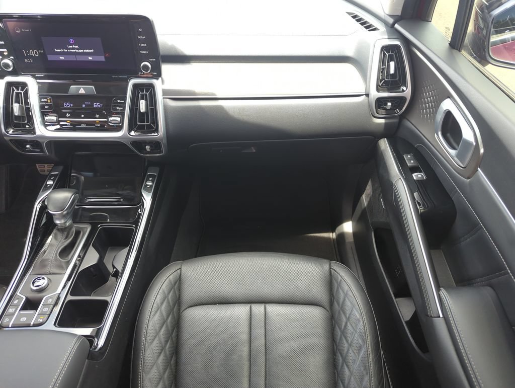 Used 2021 Kia Sorento SX FWD image 16