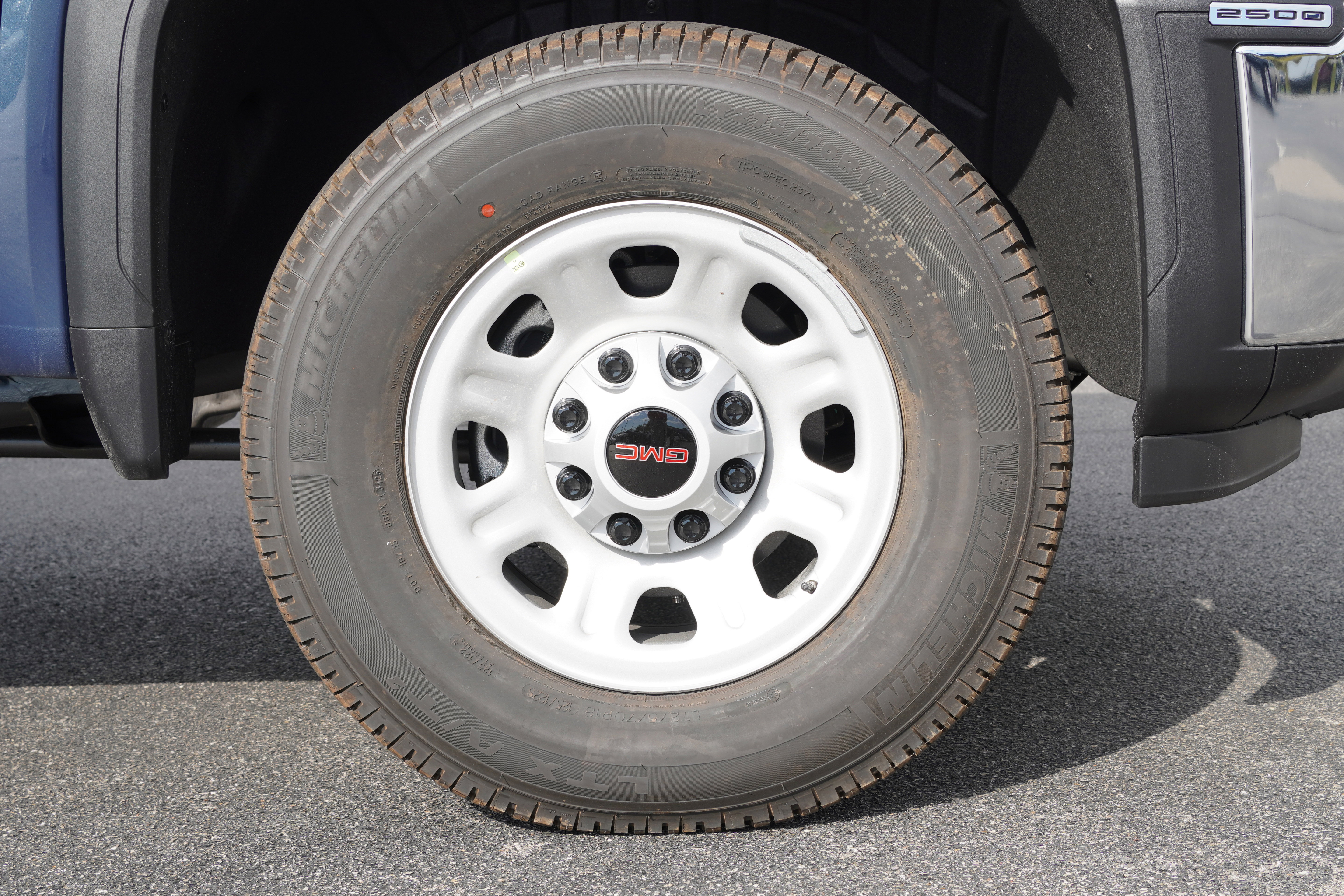 New 2026 GMC Sierra 2500 Pro w/ Convenience Package image 10