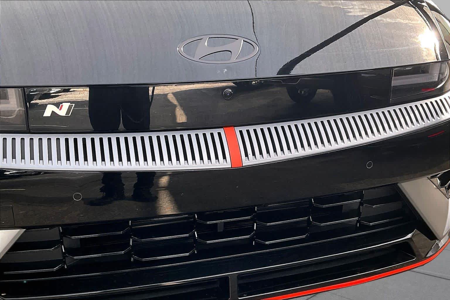 Certified 2025 Hyundai Ioniq 5 N AWD/4WD image 29