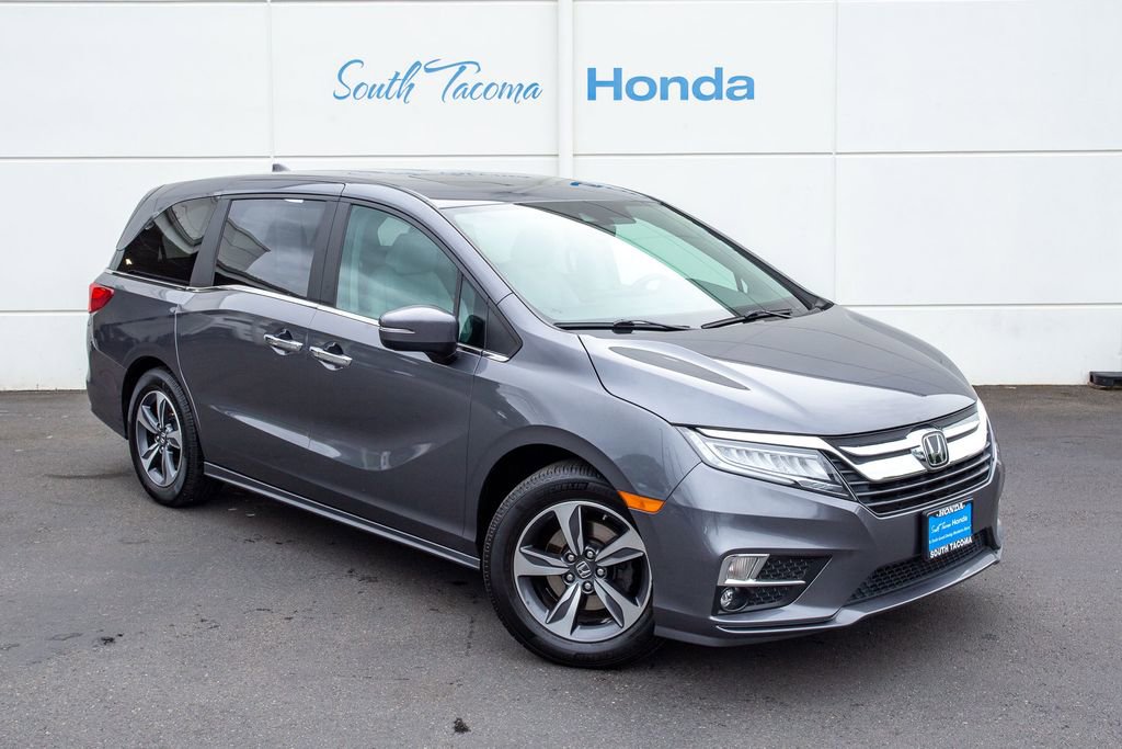 Used 2018 Honda Odyssey Touring image 2