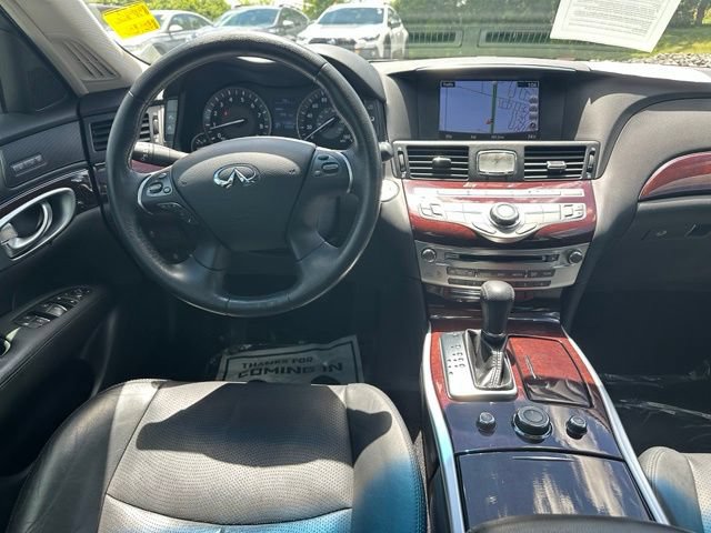 Used 2018 INFINITI Q70 L 3.7 AWD/4WD image 14