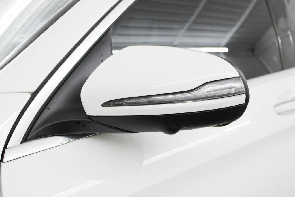 Used 2022 Mercedes-Benz GLC 300 image 7