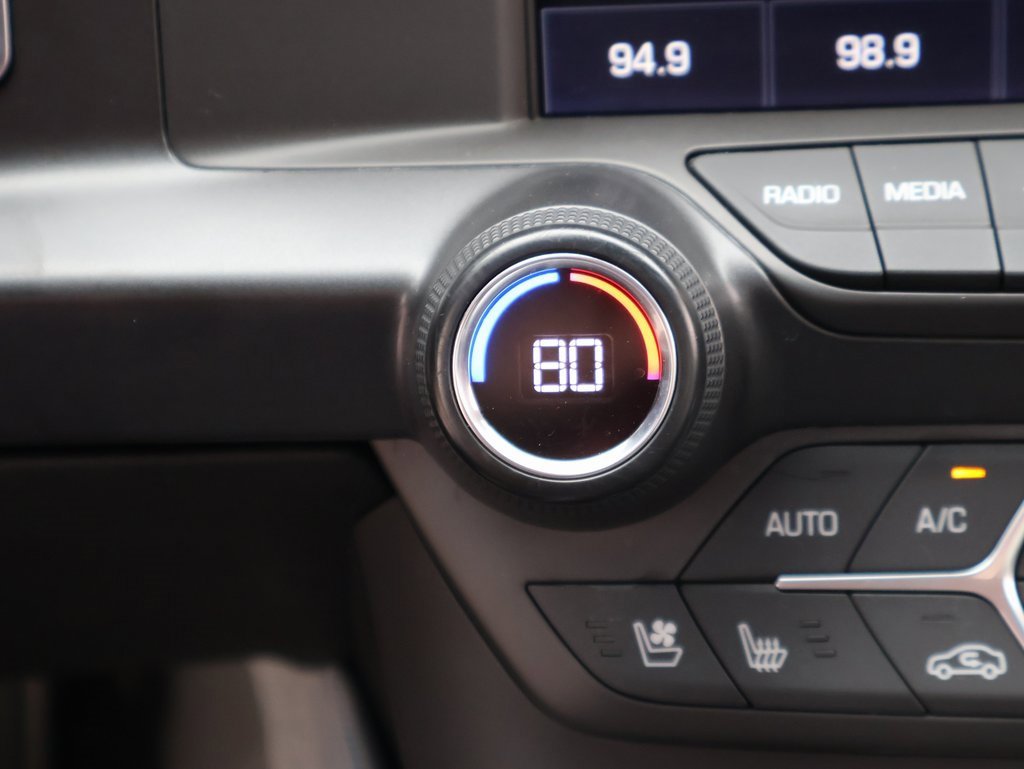 Used 2015 Chevrolet Corvette Stingray Coupe w/ 3LT Preferred Equipment Group image 27