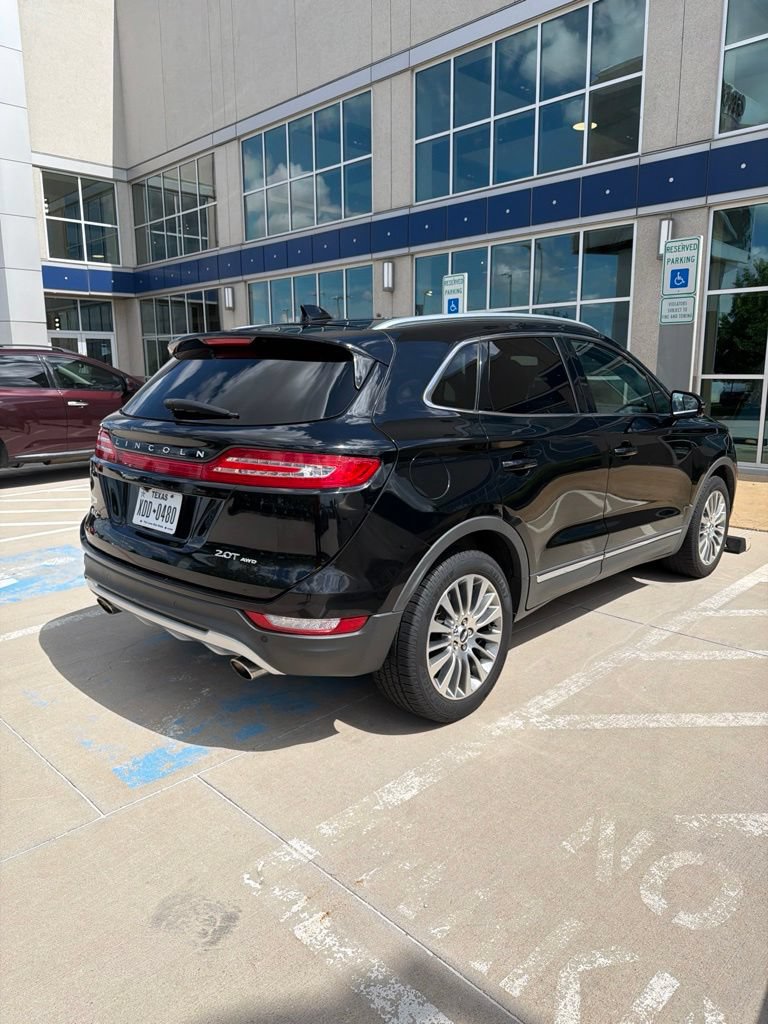 Used 2018 Lincoln MKC Reserve w/ Lincoln MKC Climate Package AWD/4WD image 3