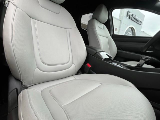 Used 2025 Hyundai Santa Cruz SEL AWD/4WD image 29