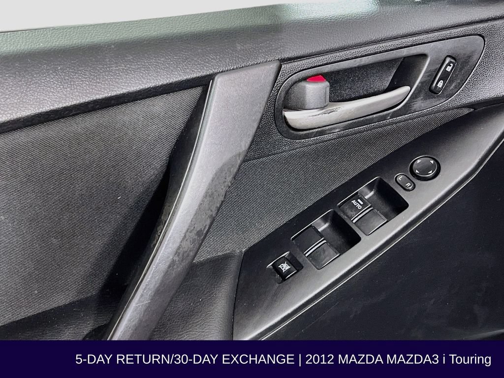 Used 2012 MAZDA MAZDA3 i Touring FWD image 21