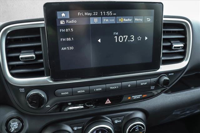 New 2026 Hyundai Venue SEL FWD image 18