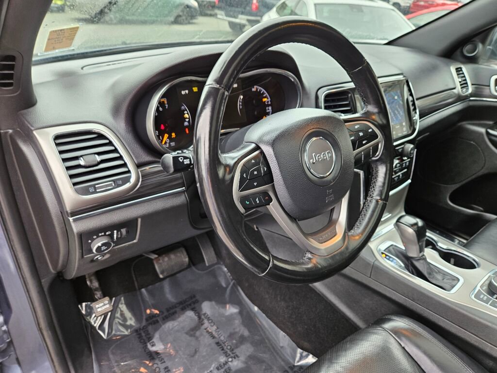 Used 2021 Jeep Grand Cherokee Limited w/ Luxury Group II image 19