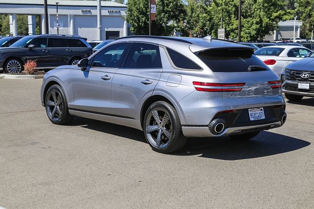 Used 2023 Genesis GV70 2.5T w/ Sport Prestige Package AWD/4WD image 2