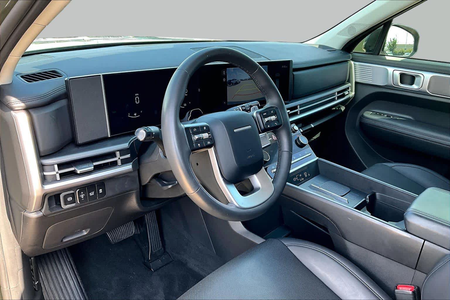 Certified 2024 Hyundai Santa Fe SEL FWD image 17