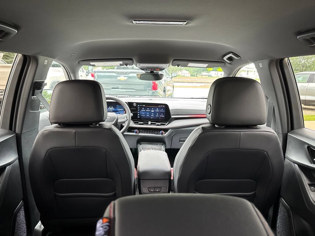 New 2027 Chevrolet Equinox RS w/ Safety and Technology Package AWD/4WD image 12