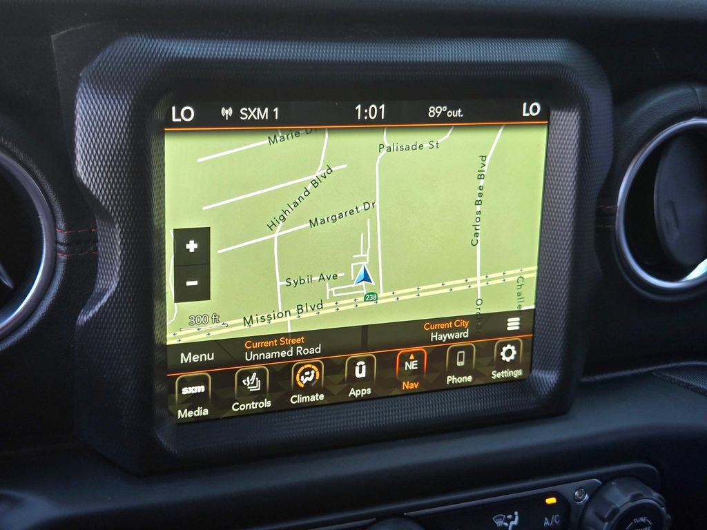 Used 2020 Jeep Gladiator Rubicon AWD/4WD image 19