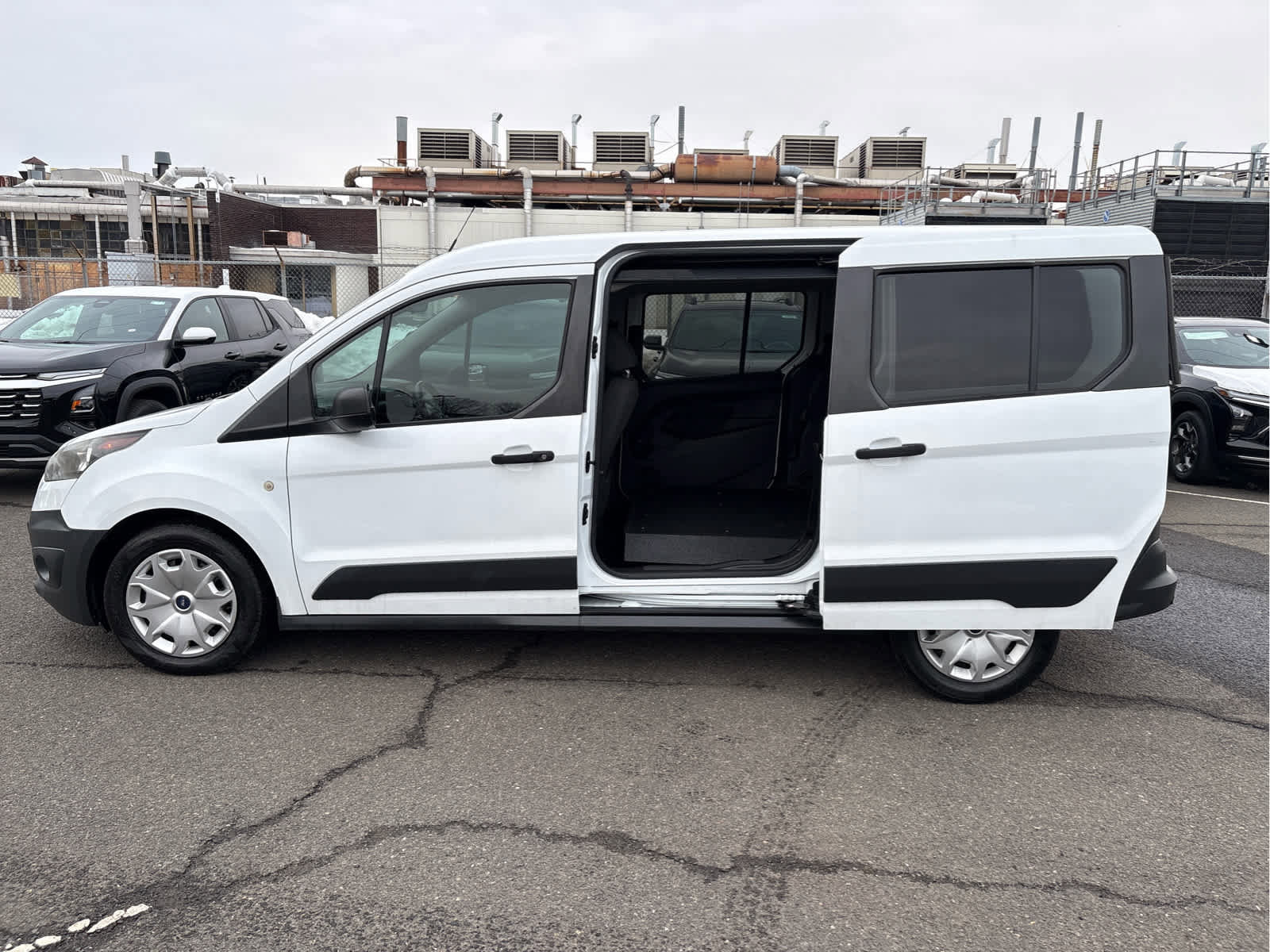 Used 2017 Ford Transit Connect XL image 10
