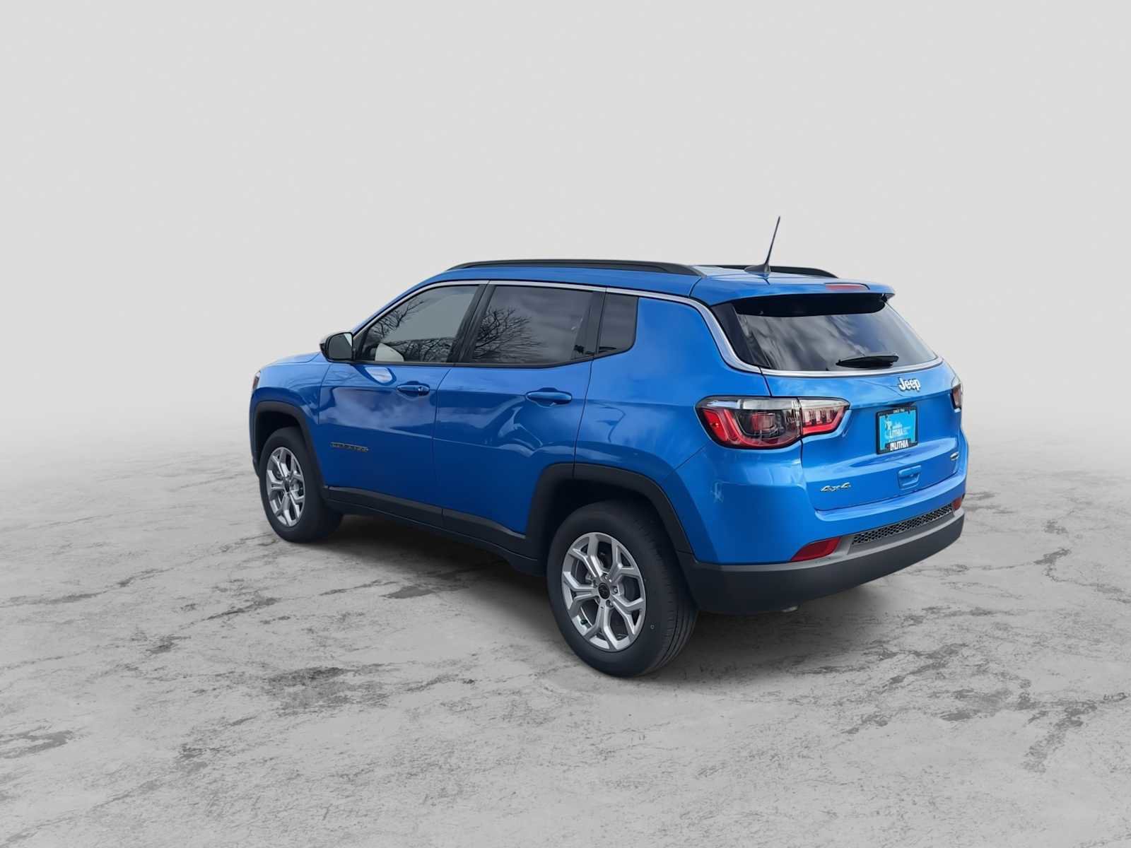 New 2026 Jeep Compass Latitude image 6