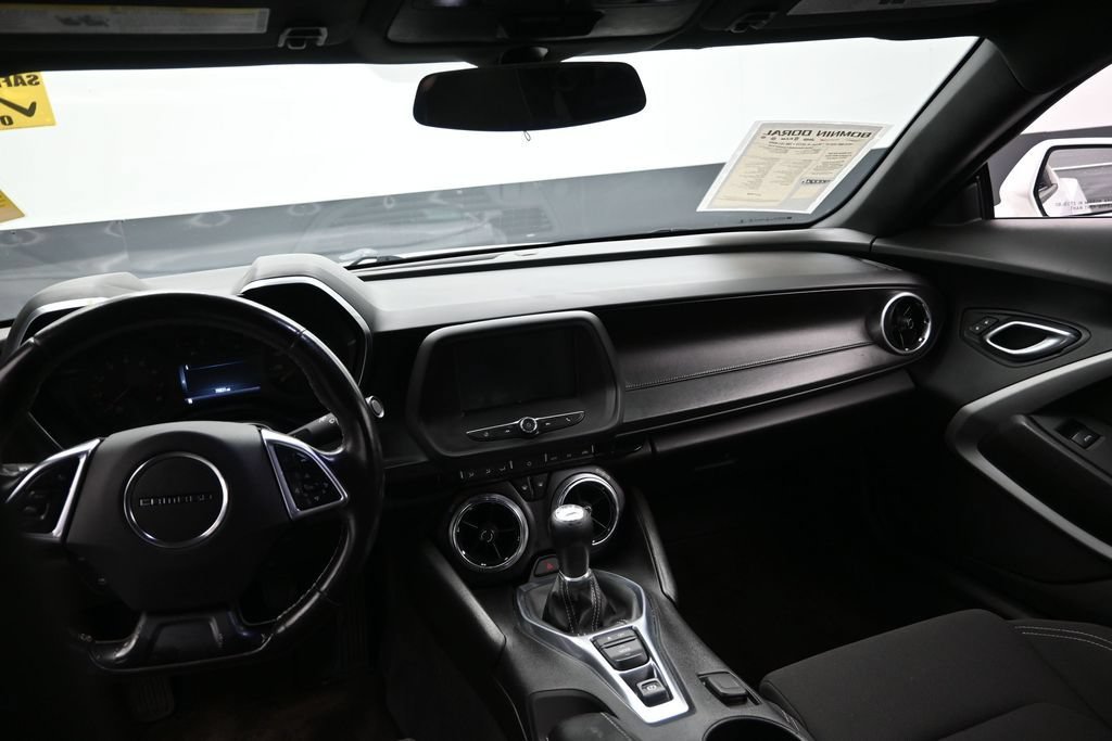 Used 2018 Chevrolet Camaro LS RWD image 17